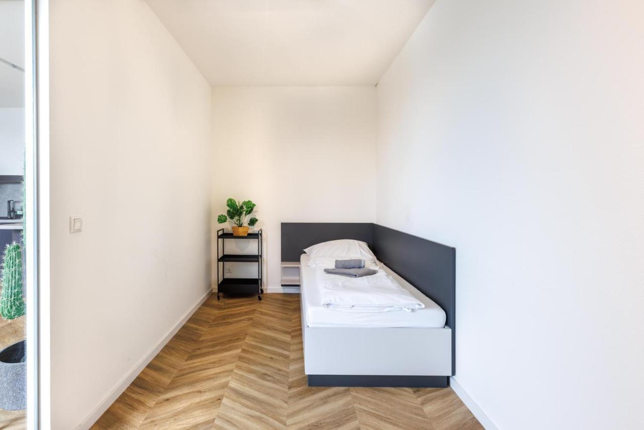 Glueck Auf Appartements Dueppelstrasse Oberhausen (North Rhine-Westphalia) Exterior foto